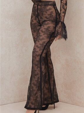 Parisian| Black Sheer Lace Overlay Nude Lined Flare Bottom Ruched Pants Sz 4